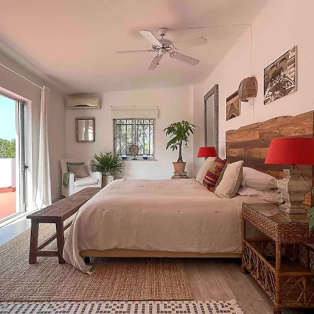 Villa Farmhouse In The Algarve *