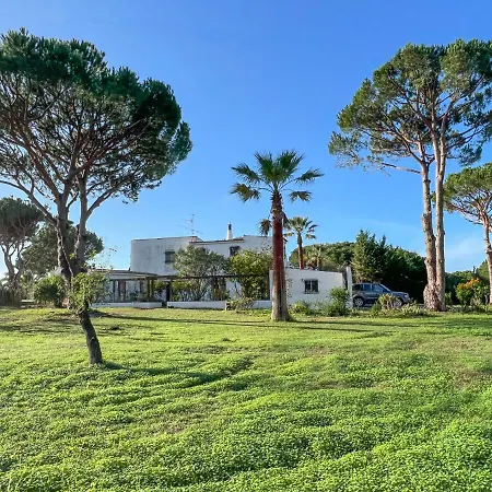 Farmhouse In The Algarve Villa